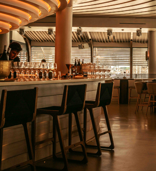 Mobiliario para hostelería a medida para el restaurante de Beton Brut